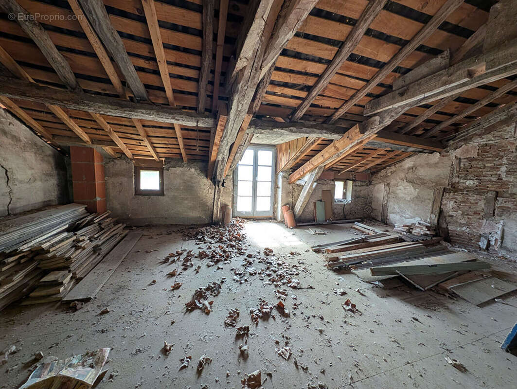 Maison avec jardin et garage, plein centre St Antonin! - photo 13