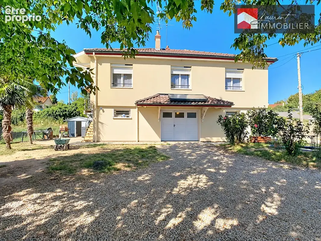 Maison sur sous sol complet, 4 chambres - 01190 PONT DE VAUX - photo 13