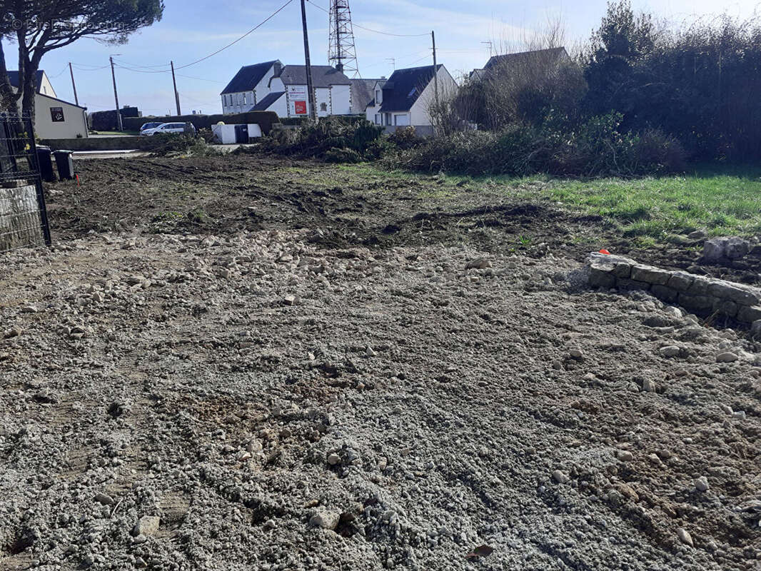 Terrain à PLOUHARNEL