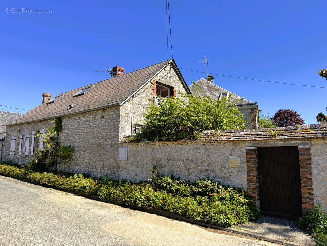 Maison à THEUVILLE