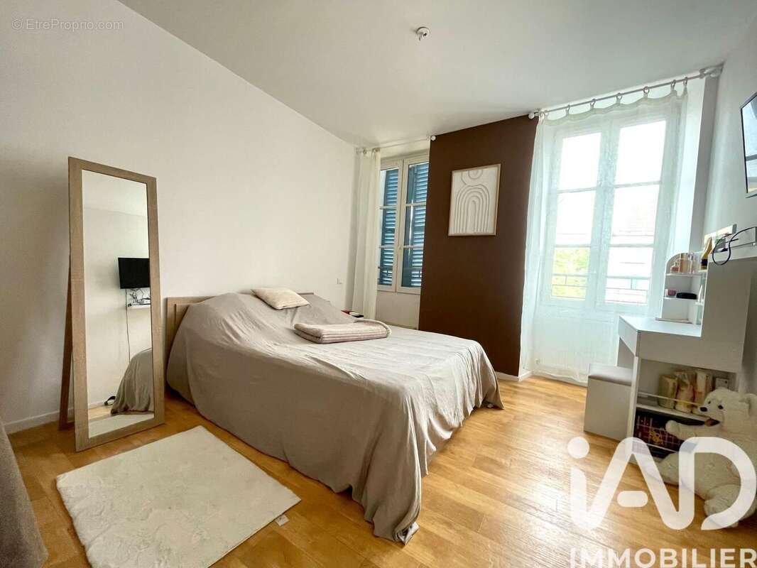 Photo 3 - Appartement à MONTEREAU-FAULT-YONNE