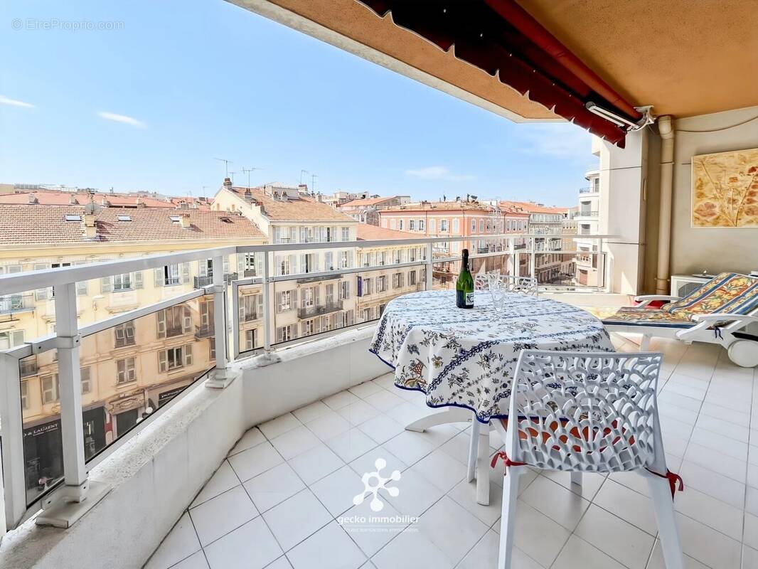 Appartement à NICE