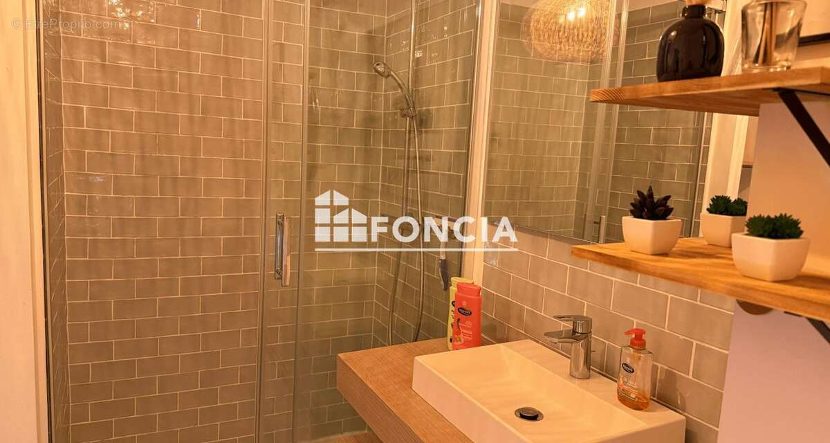 Appartement à BUSSY-SAINT-GEORGES