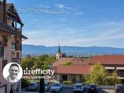 Appartement à COLLONGES-SOUS-SALEVE