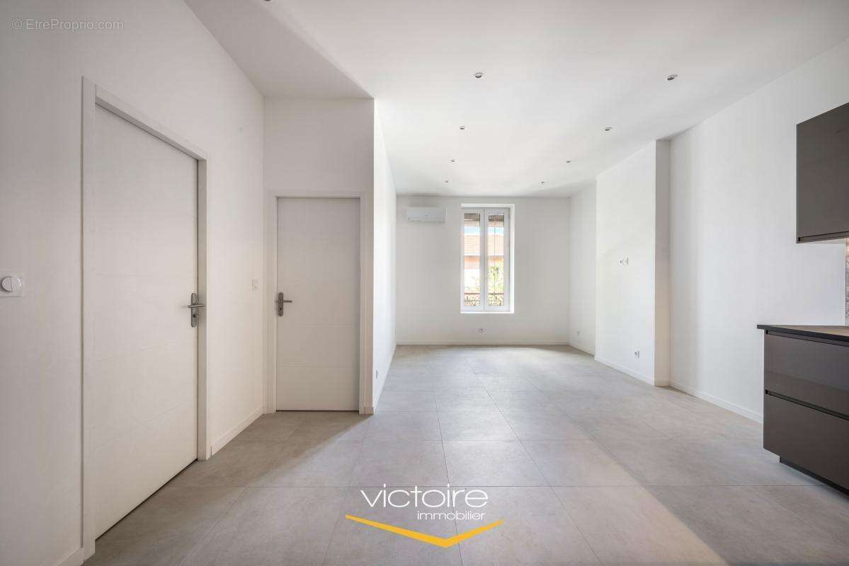 Appartement à LYON-3E