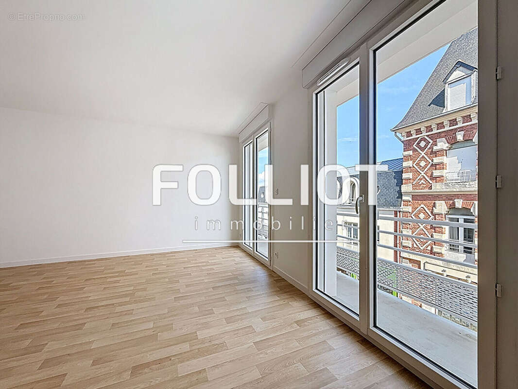 A vendre au coeur de CARTERET Appartement 3 pièces avec combles aménageables - photo 15