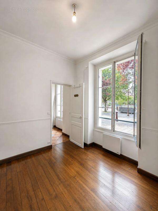 Appartement 2 pièces de 30 m² - Hyper centre de Poissy - photo 6