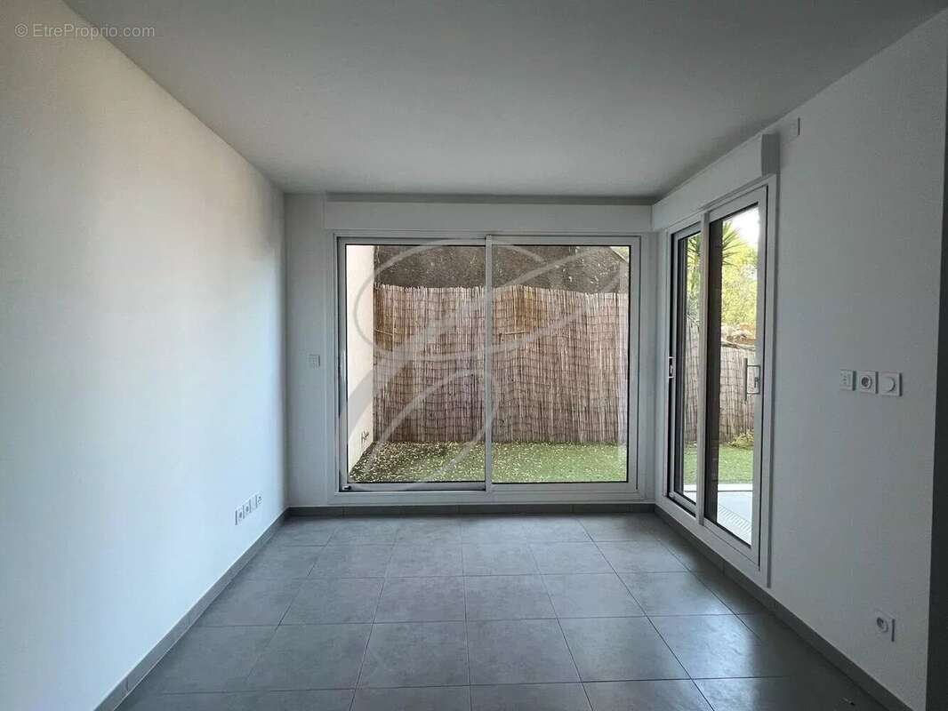 Appartement à ROQUEBRUNE-CAP-MARTIN