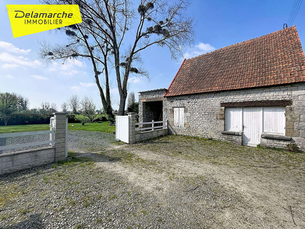 Maison à LINGREVILLE