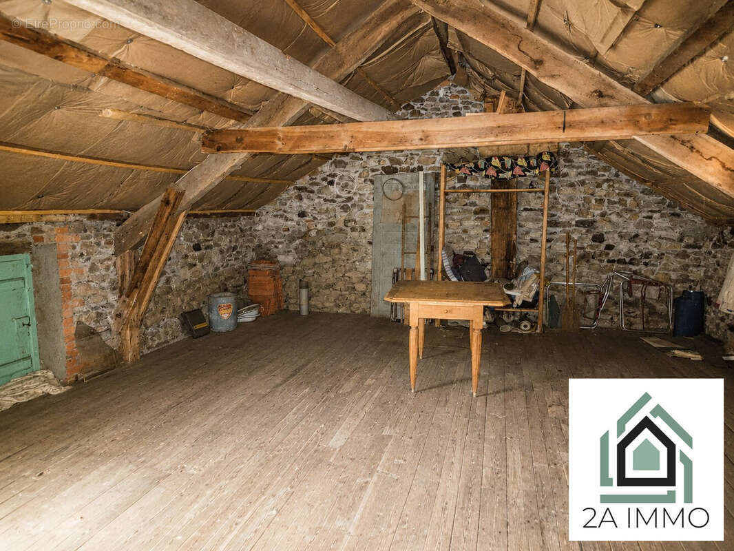 Maison 73 m² à Pontaumur  - photo 8