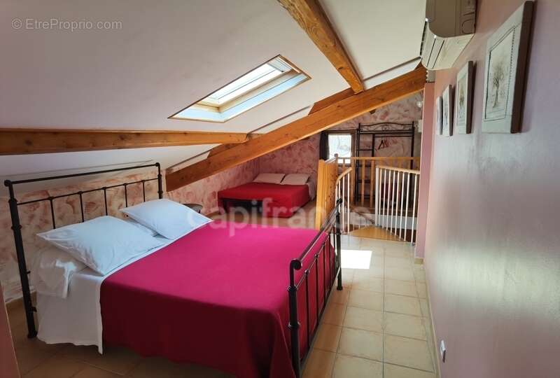 Dpt Gard (30), à vendre UZES propriete P14 de 548 m² - Terrain de 830,00 m² - photo 38