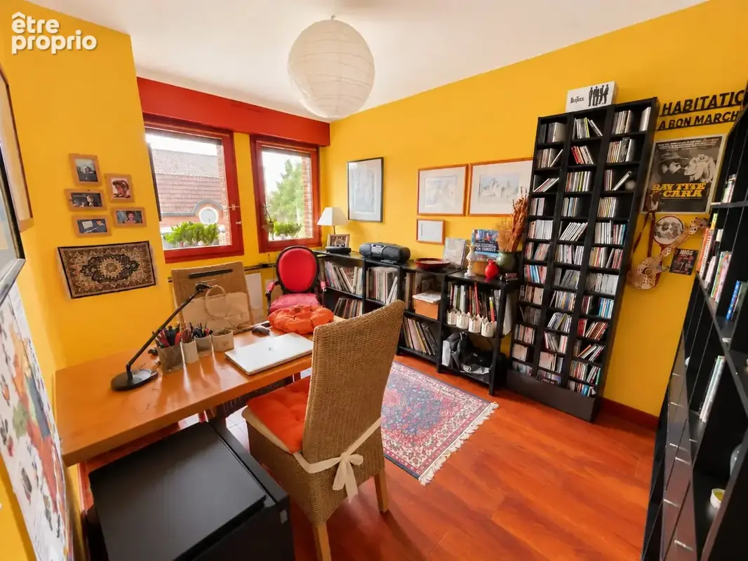 chambre ou bureau au 1er étage