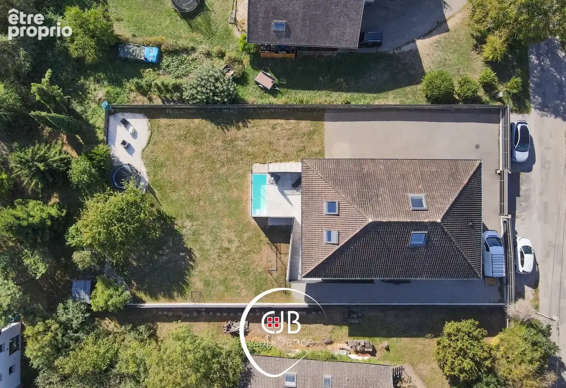 Sonnaz – Maison 220 m², DPE B et appartement en rez-de-jardin - photo 21