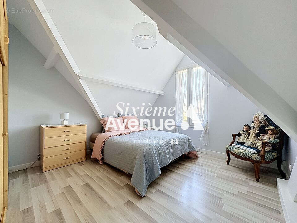 Maison à NOISY-LE-GRAND