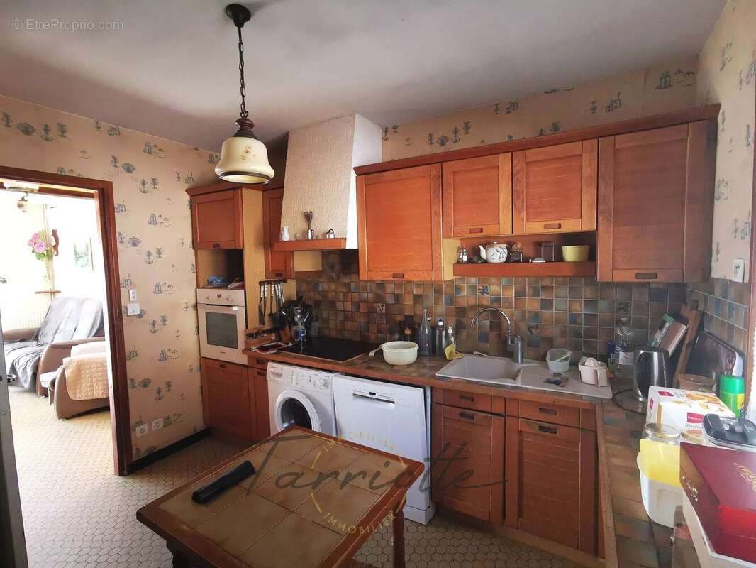 Maison à MALATAVERNE