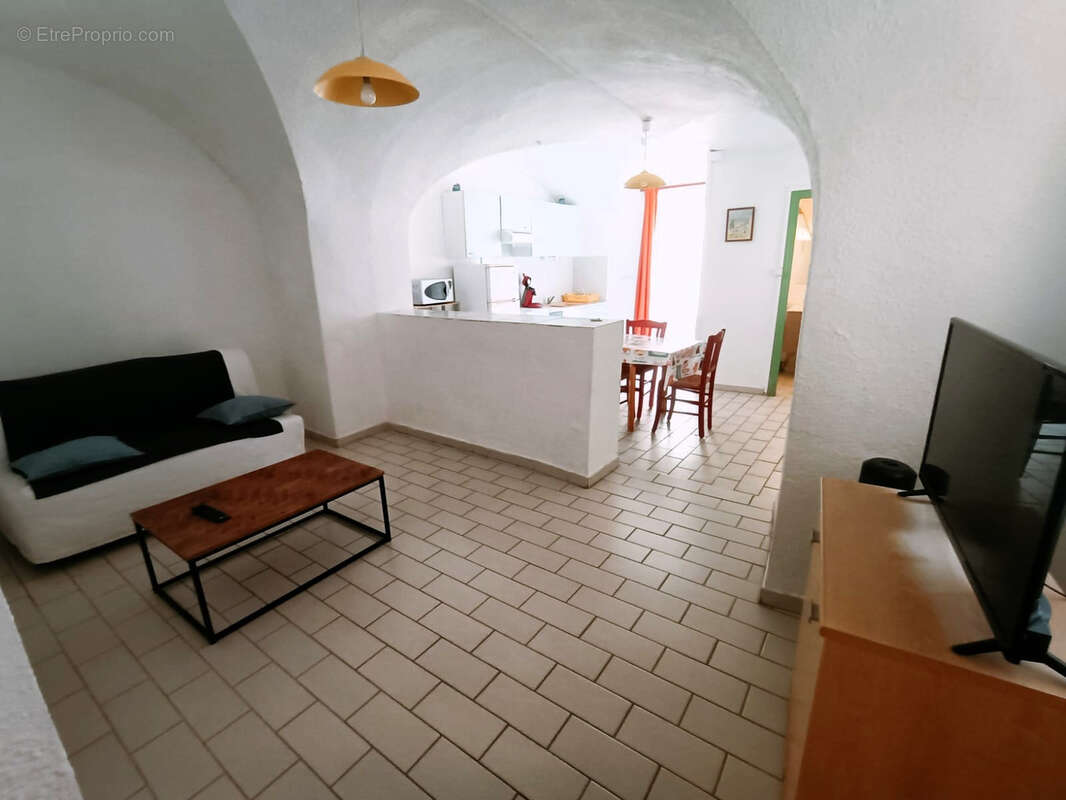Appartement à VALLON-PONT-D'ARC