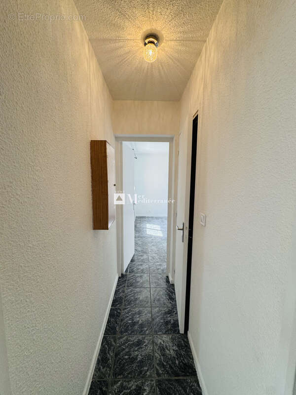 Appartement à LA CROIX-VALMER