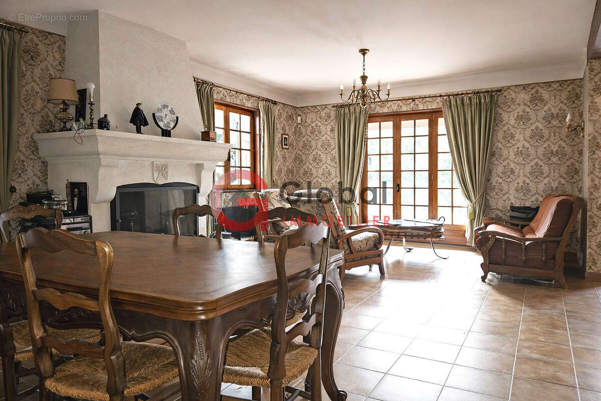 Maison à SAINT-REMY-DE-PROVENCE