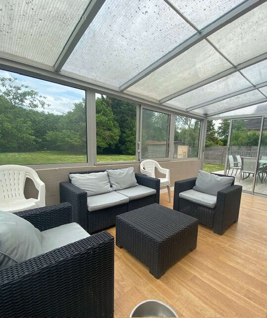 Maison à HARDENCOURT-COCHEREL