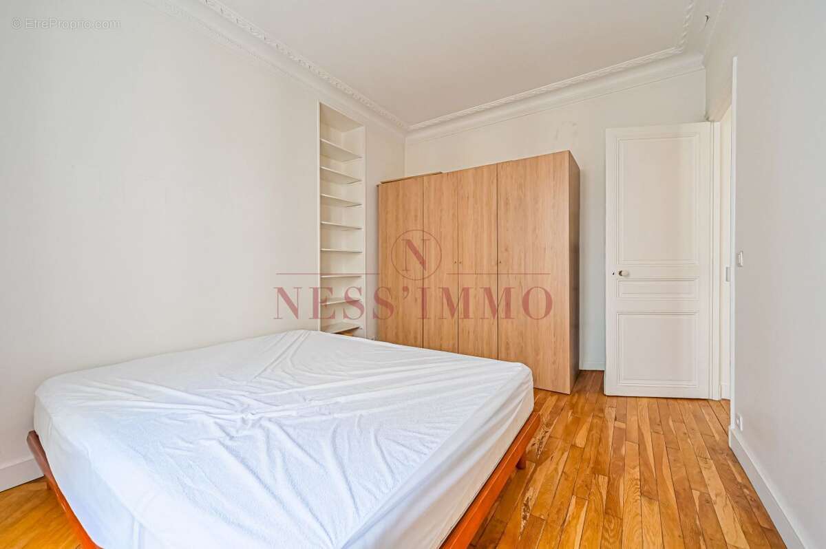 Appartement à PARIS-19E