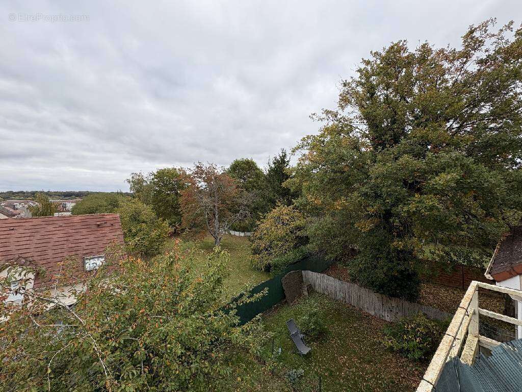 Appartement à PRINGY