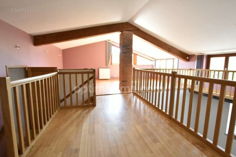 Maison à EGLISENEUVE-PRES-BILLOM