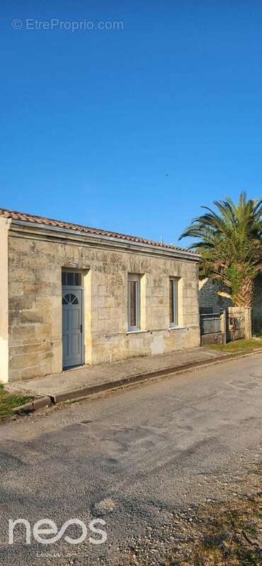 Maison à PAUILLAC