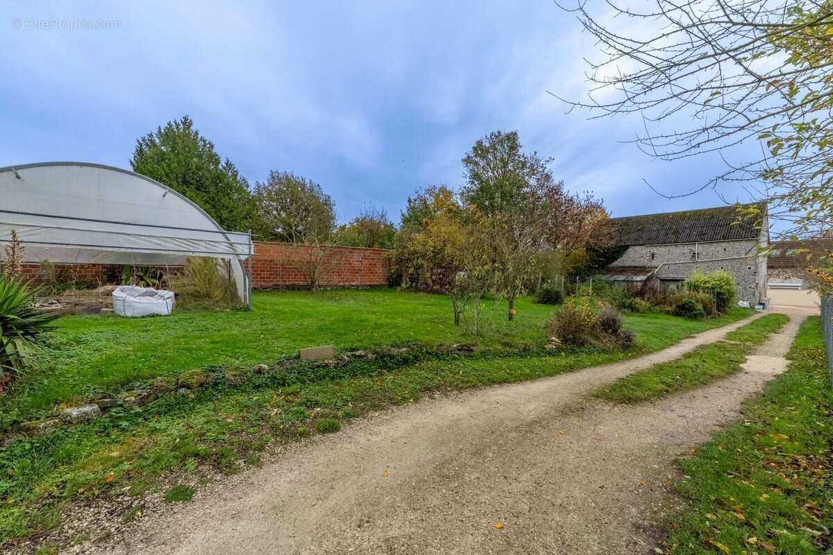 Maison 88 m² à Cravent  - photo 22