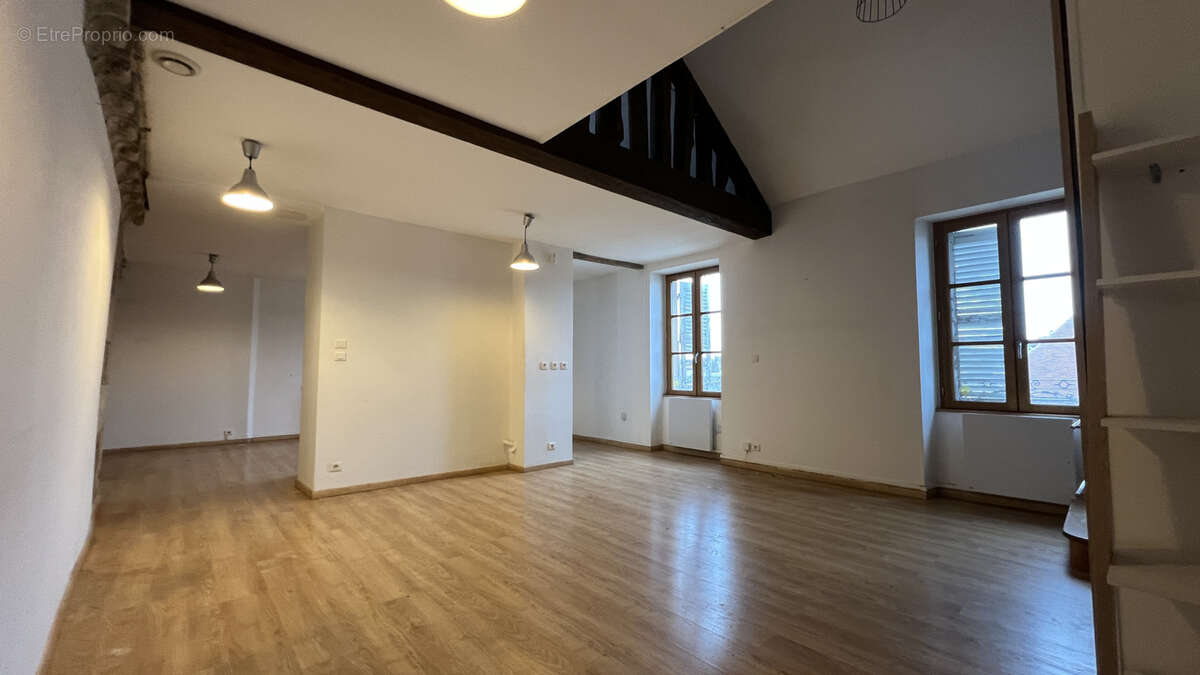 Appartement à AVALLON