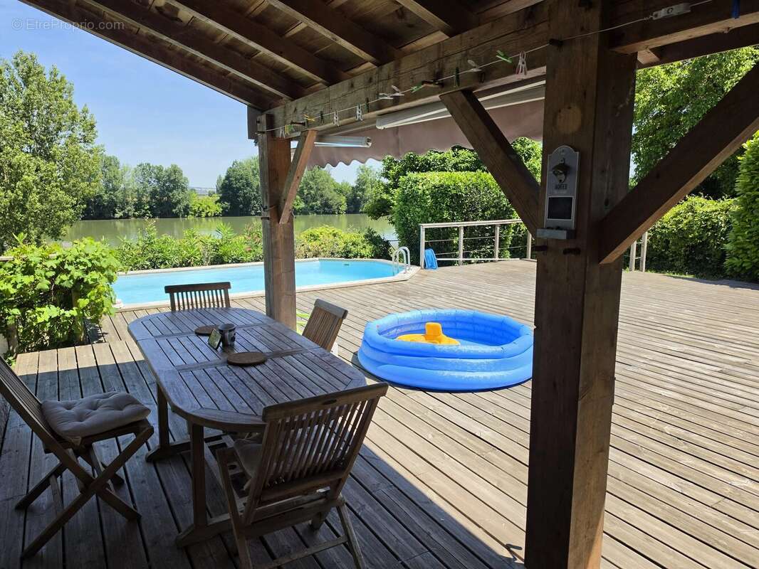 Maison à LE MAS-D'AGENAIS