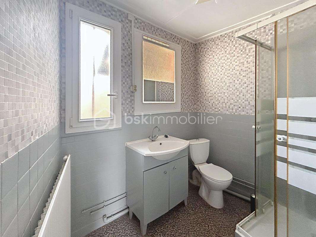 Maison 3 pièces de 77m2 à SENS (89100) - photo 9