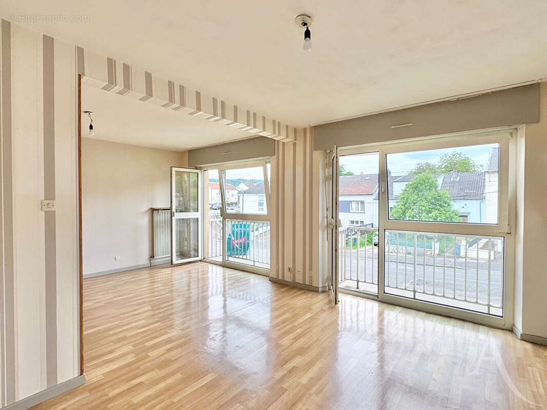 Appartement à FAMECK