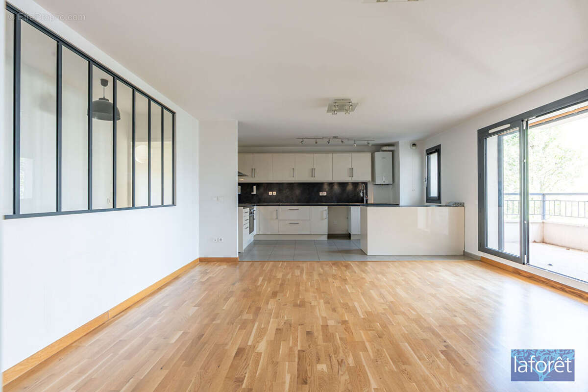 Appartement à NOGENT-SUR-MARNE