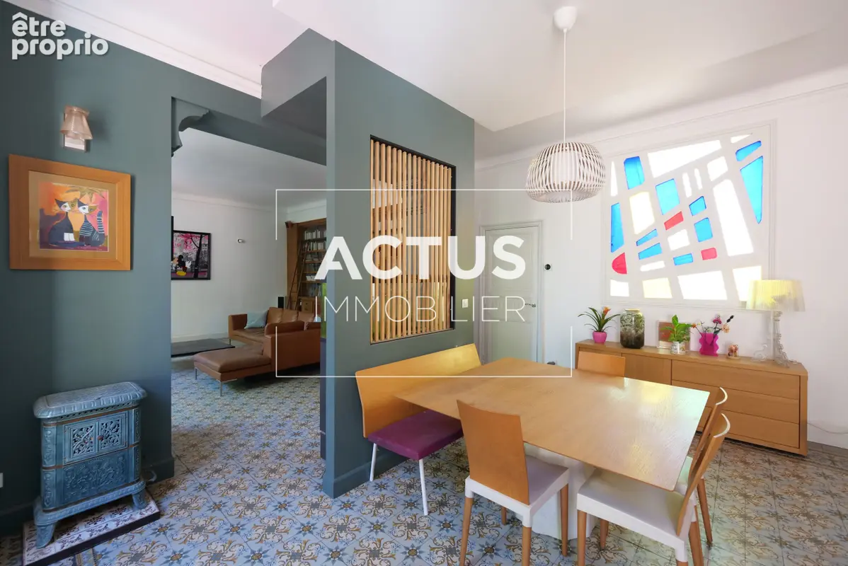 Maison 8 pièces 250 m² à vendre à Salon-De-Provence (13300) - photo 5