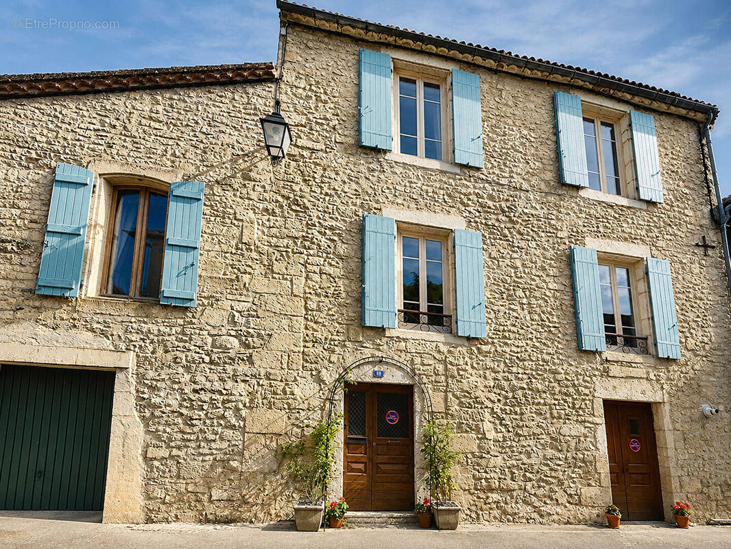 Maison à PRAYSSAC