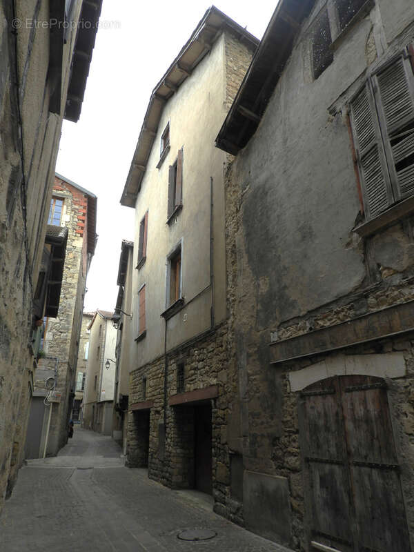 Appartement à VILLEFRANCHE-DE-ROUERGUE
