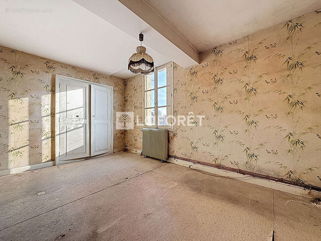 Maison à BRISSAC-QUINCE