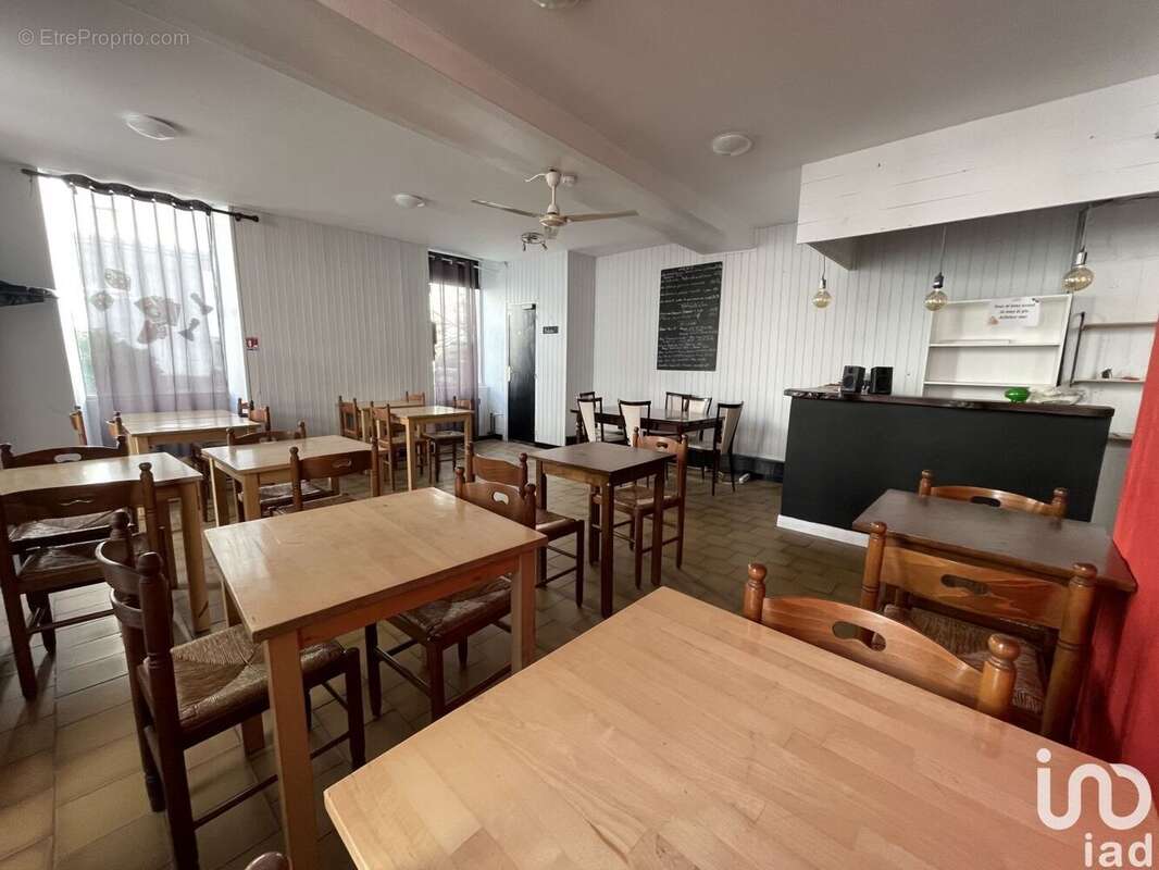 Photo 6 - Commerce à ROCHEFORT