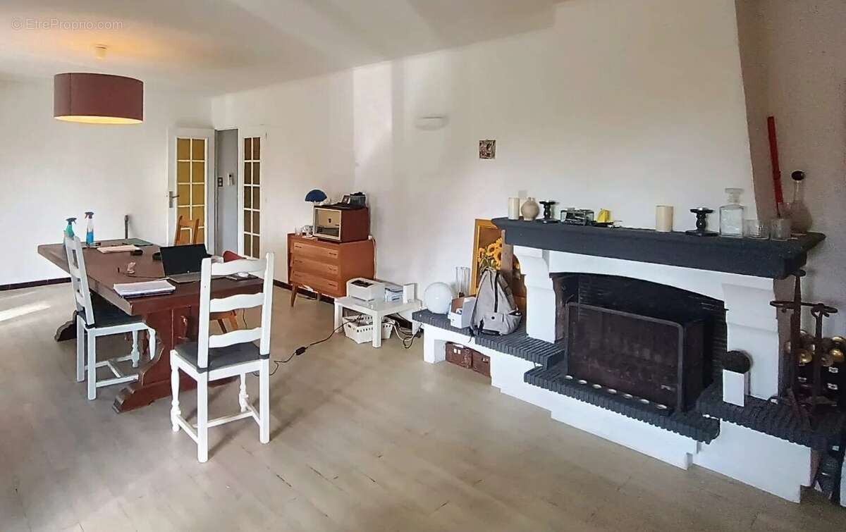 Maison à LA VALETTE-DU-VAR