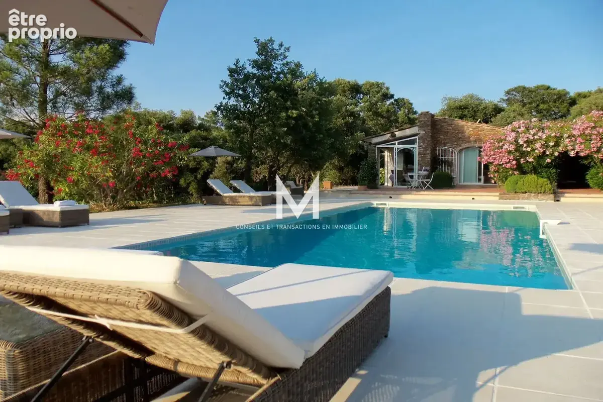 Maison 6 pièces 125 m² à vendre à Plan-De-La-Tour (83120) - photo 2