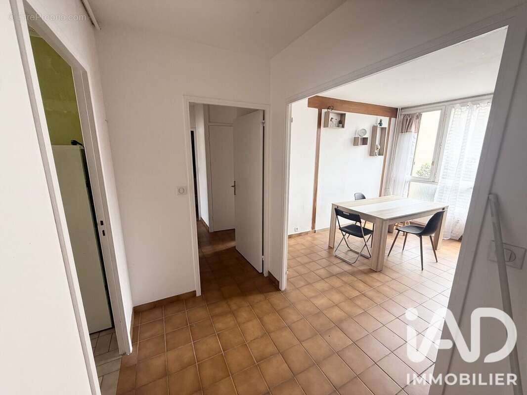 Photo 6 - Appartement à COMPIEGNE