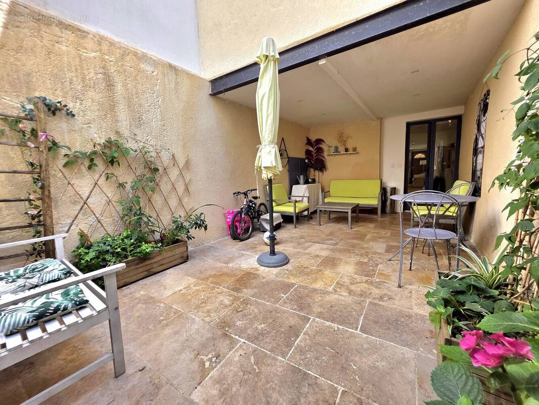 Maison à EYMET