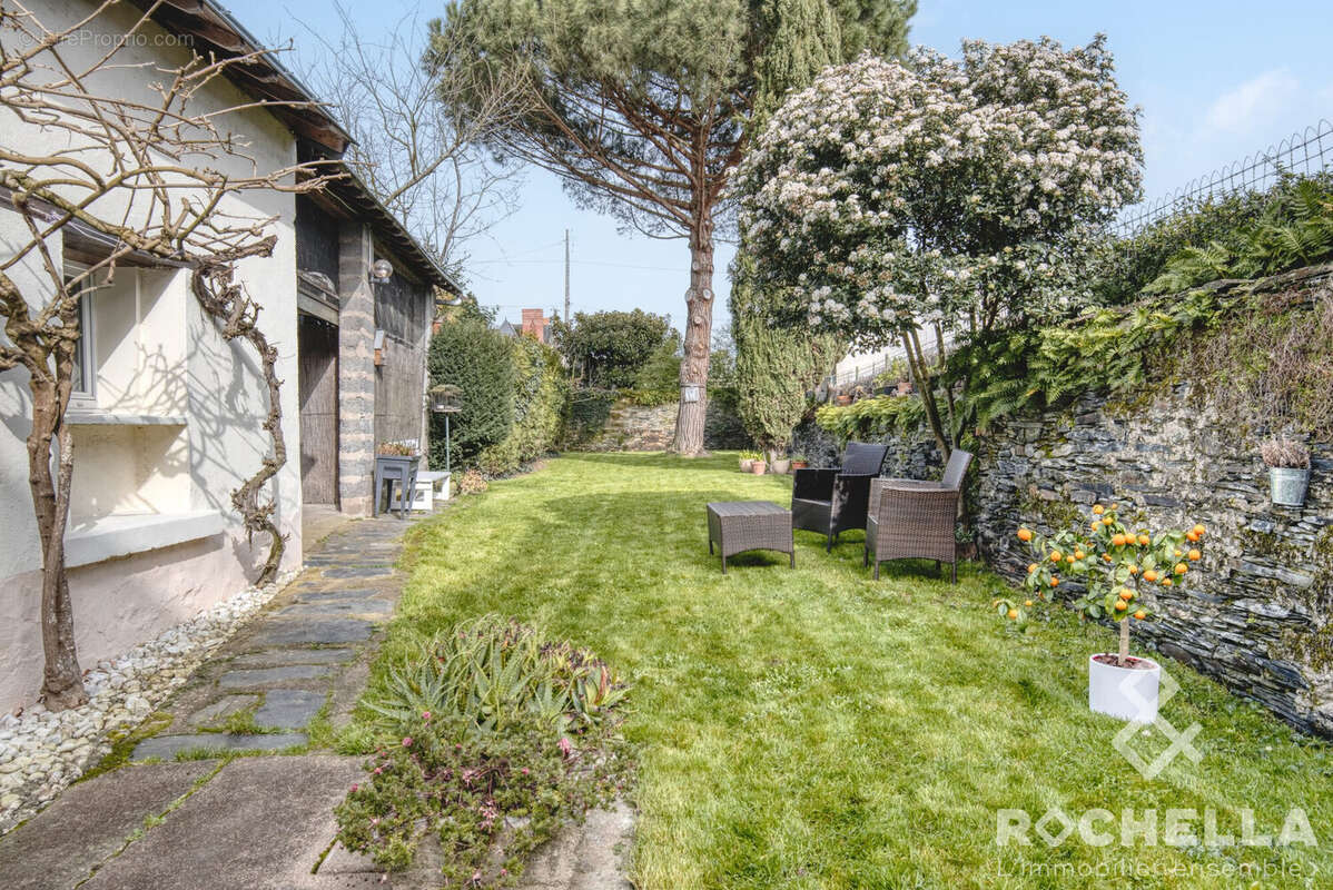 Maison à LES PONTS-DE-CE