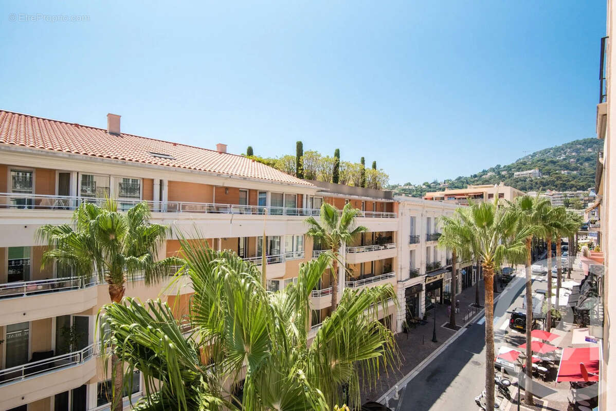 Appartement 71 m² à Beaulieu-Sur-Mer  - photo 2