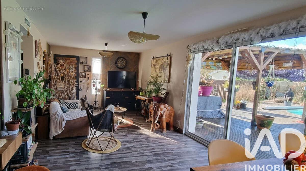 Photo 8 - Maison à SALLES