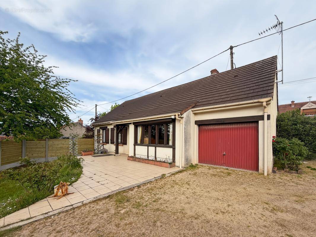 Maison à LA FERTE-SAINT-AUBIN