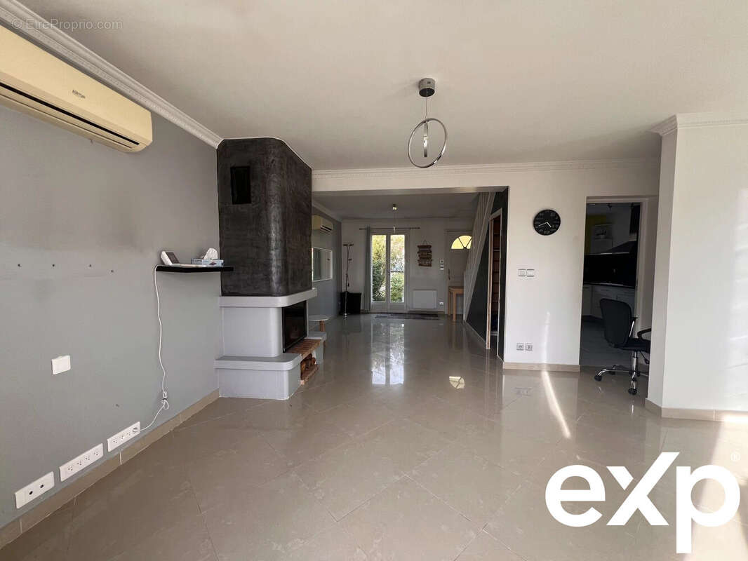 Maison à DAMMARTIN-EN-GOELE