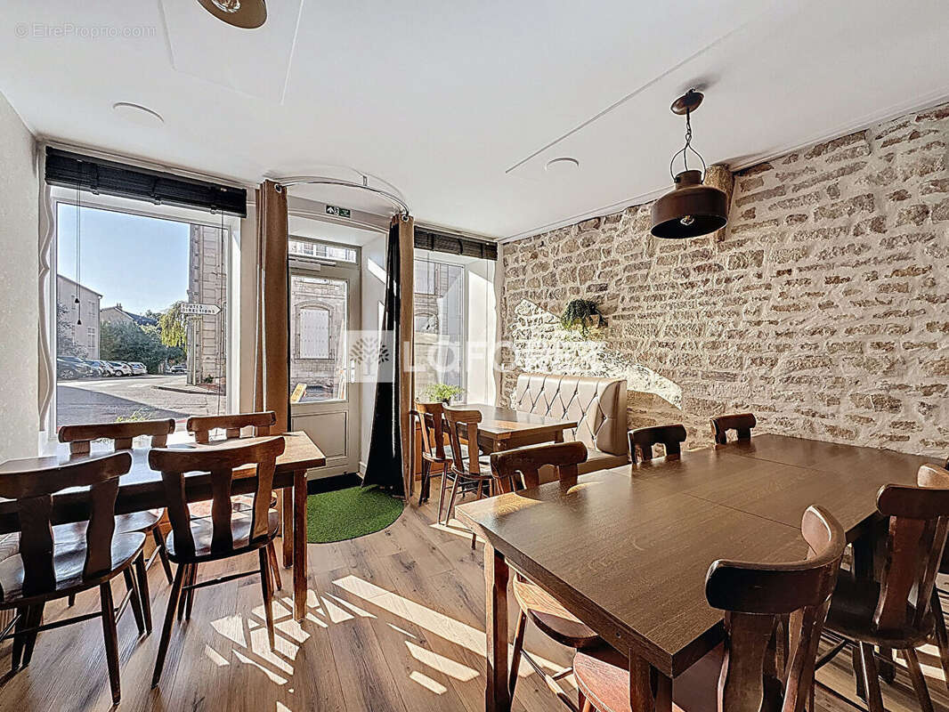 Appartement à NEUFCHATEAU