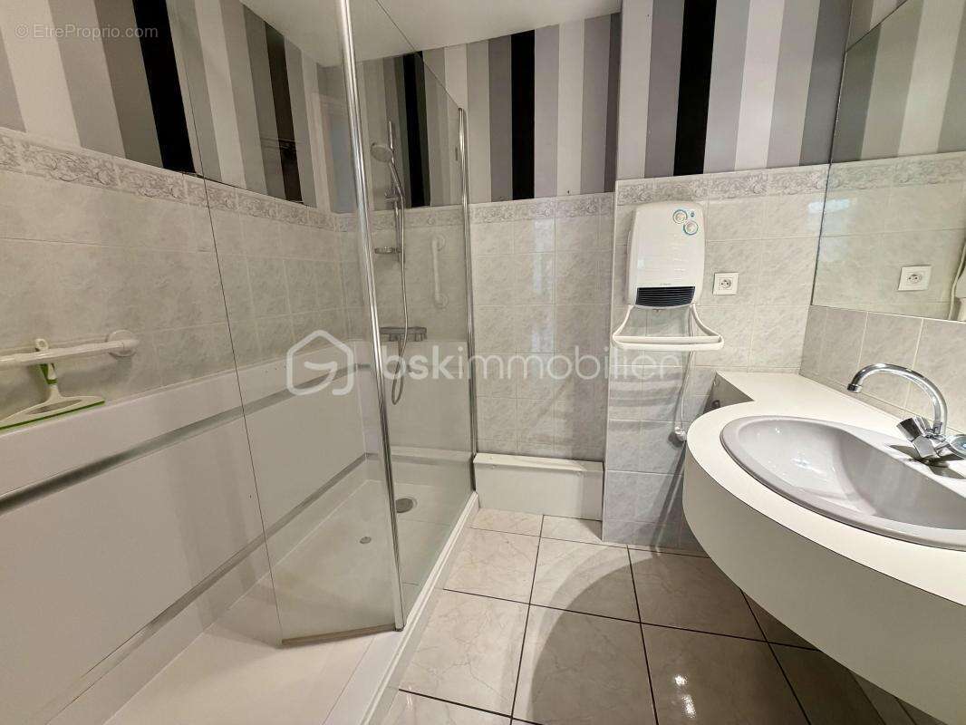 Appartement T3 en plein centre ville d'Auray avec Terrasse - photo 13