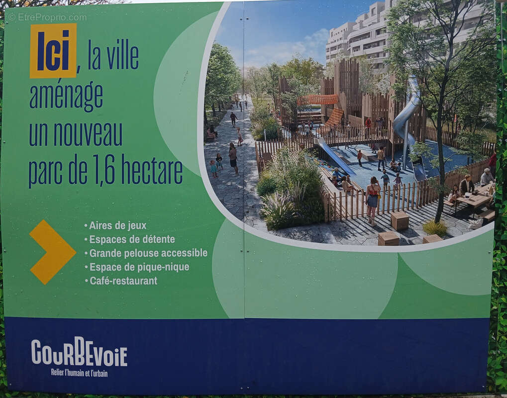 Appartement à COURBEVOIE